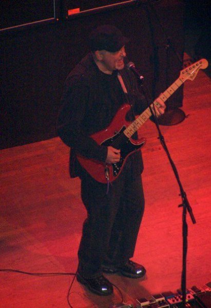 113 Jeff Silverman singing at the Wildhorse "Take A Hand" reunion.